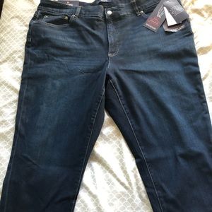 Chaps plus size women’s jean Capri pants